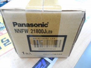 パナソニック 一体型LEDベースライト NNFW21800JLE9