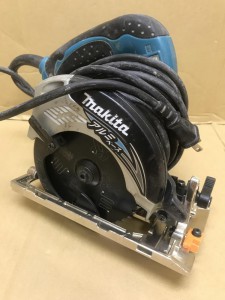 マキタ makita 125mm マルノコ 5230