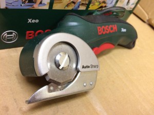 BOSCH ボッシュ 3.6V バッテリーマルチカッター Xeo