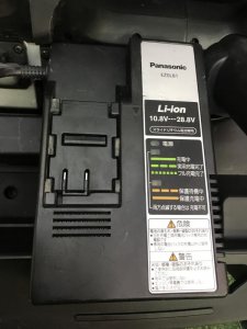 パナソニック 充電式バンドソー EZ45A5