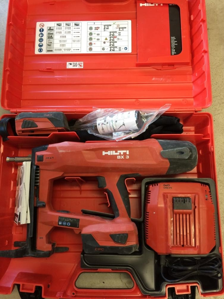 ヒルティ バッテリー式鋲打ち機 BX3