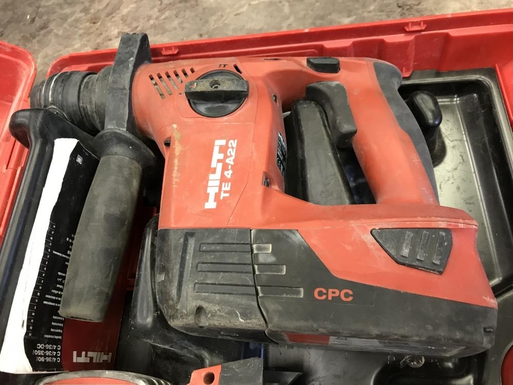 HILTI 集塵システム付きハンマドリル TE4-A22