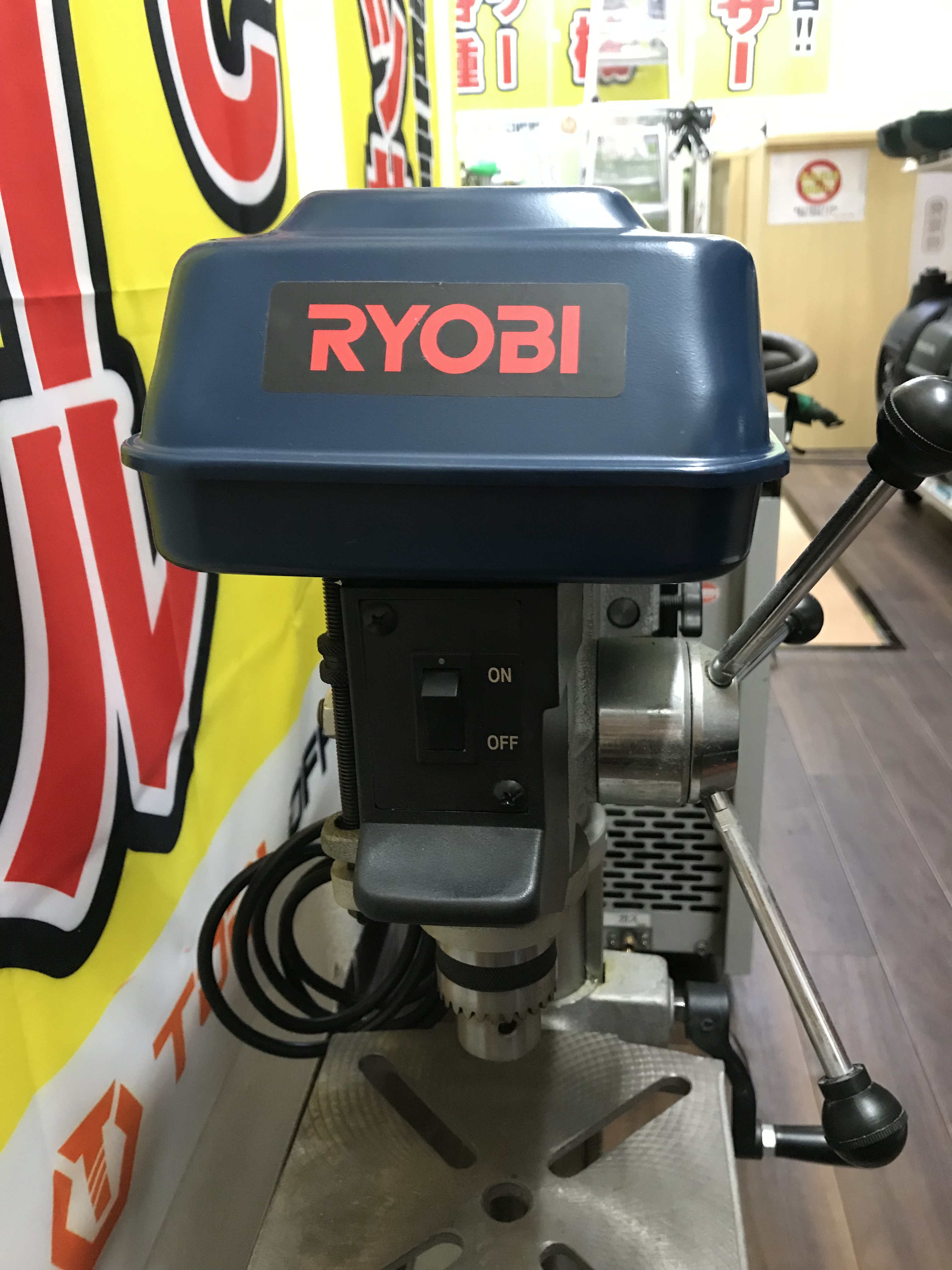 工場や整備の現場で長く使われることが価値を支えています