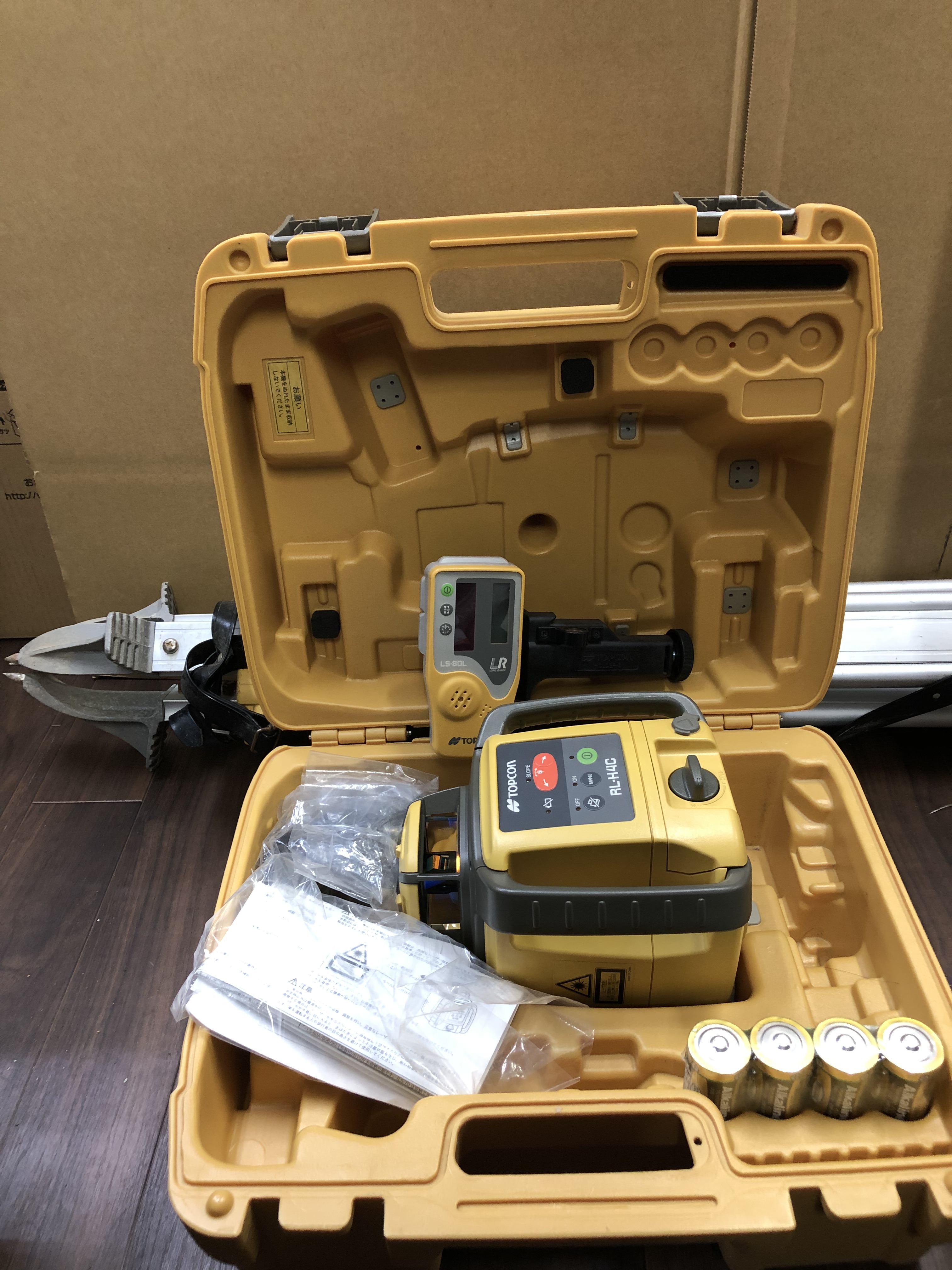 千葉店【トプコン ローティングレーザー 受光器・三脚付 RL-H4C】千葉 