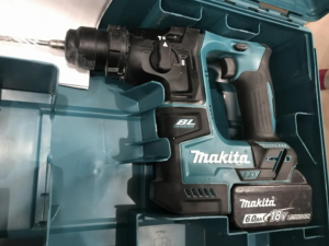 堺店【makita マキタ 充電式ハンマドリル HR171D バッテリー1個