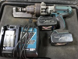 松原店【マキタ 充電式鉄筋カッター SC162D】大阪府松原市のお客様から 