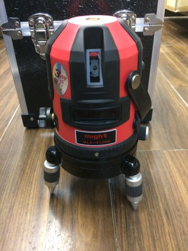 MIGHT 型番：MLA-412HE  レーザー墨出し器 松原店【マイト レーザー墨出し器 MLA-412HE】大阪府松原市のお客様