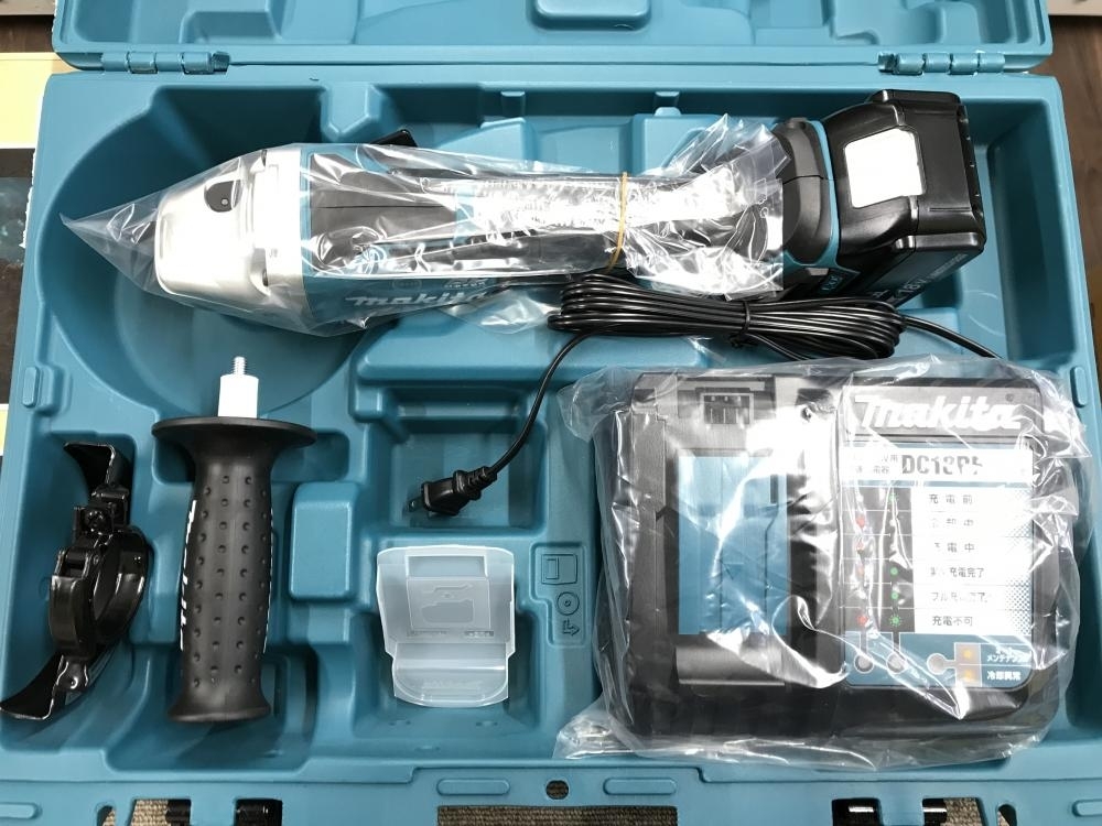 マキタ 100mm充電式ディスクグラインダー GA408DRG