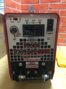 八王子店【 日動 デジタルインバーター直流溶接機 DIGITAL-200A