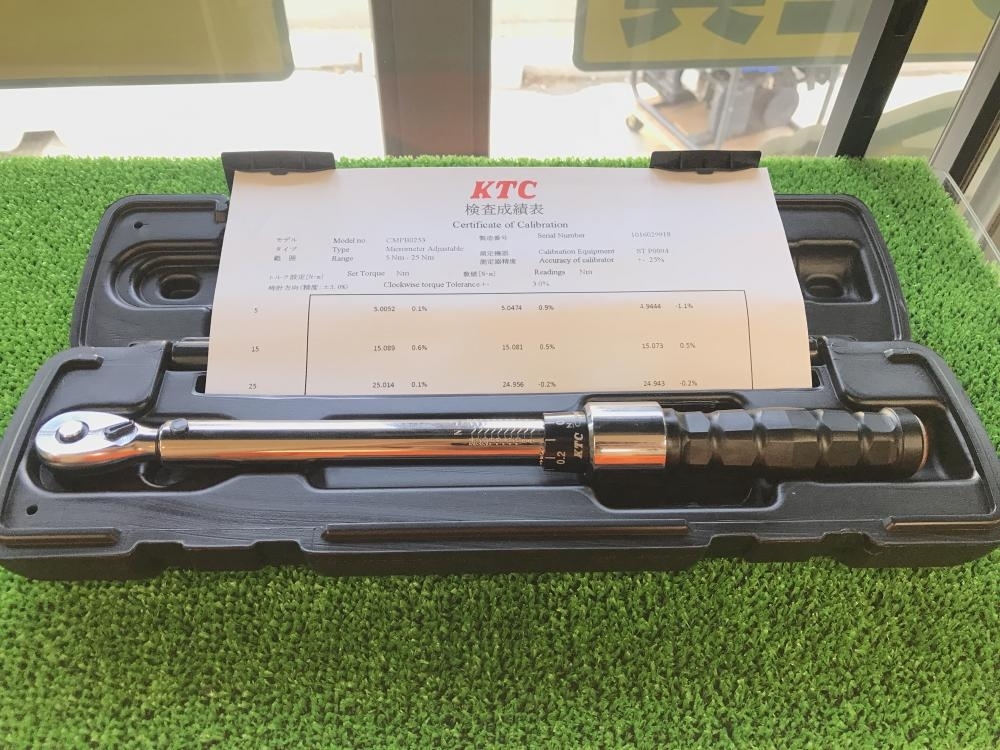 松戸店【KTC トルクレンチ CMPB0253 9.5sq.プレセット型 5～25N・m】を