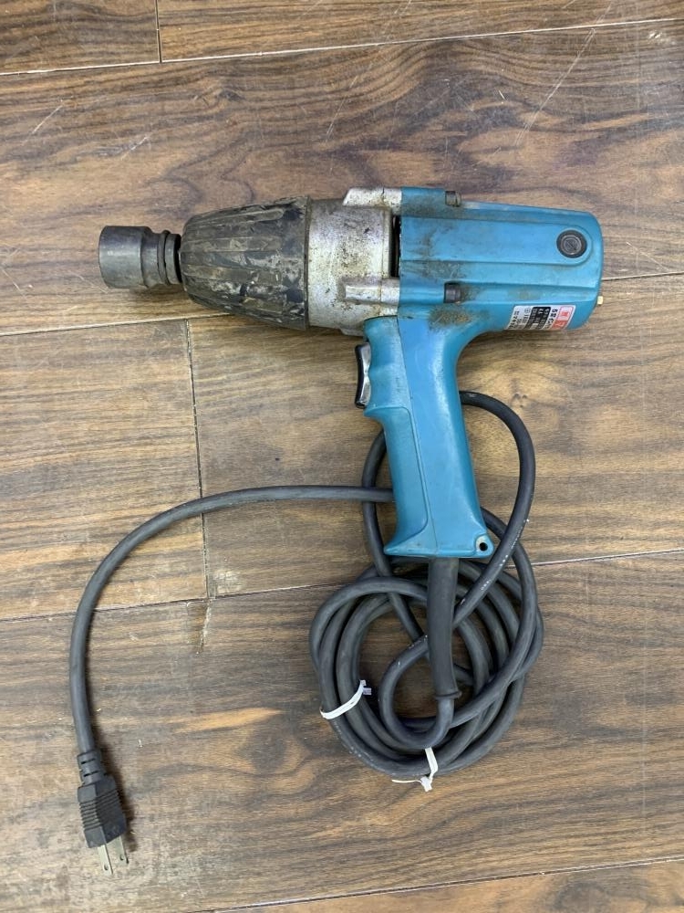 マキタ インパクトレンチ 6905B