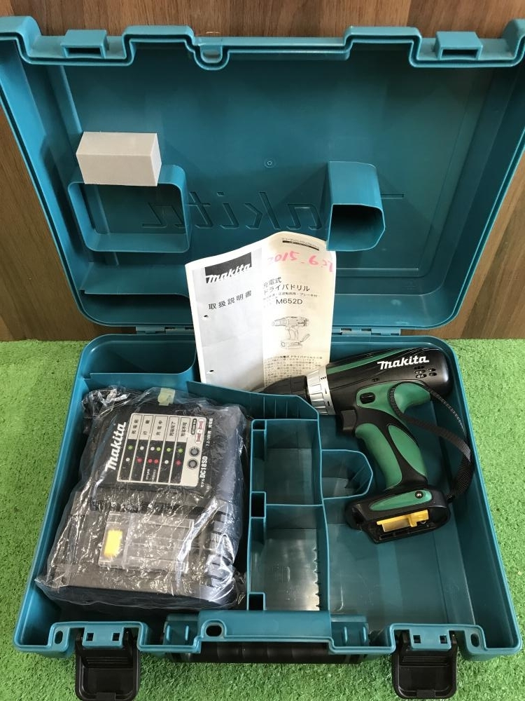 マキタ 充電式インパクトドライバ M652D 本体＋充電器