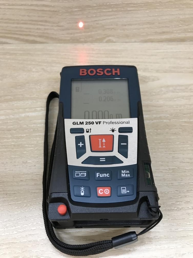 BOSCH レーザー距離計 GLM250VFの買取事例 神奈川県海老名市｜ツールオフ