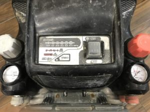 日立 Hitachi 高圧エアコンプレッサー EC1445H ※ジャンク 不動品の買取