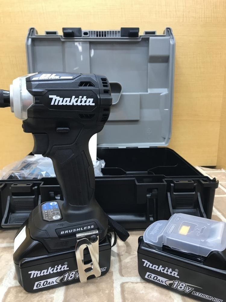 マキタ インパクトドライバ TD171DRGX