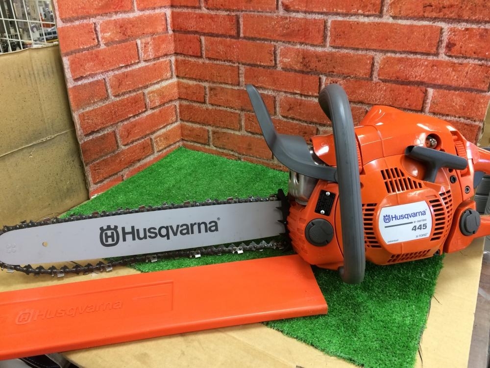 八王子店【ハスクバーナ Husqvarna エンジン式チェーンソー 445ell