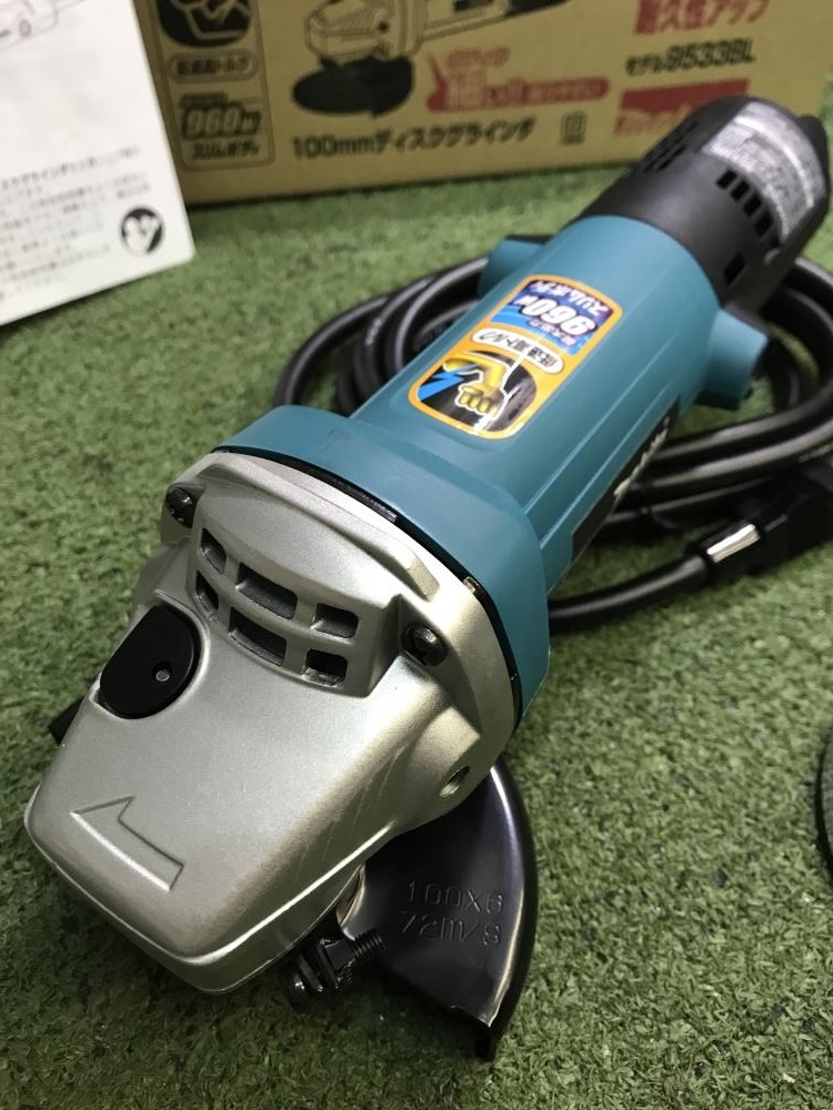 マキタ makita 100mmディスクグラインダ 9533BLの買取事例川口市