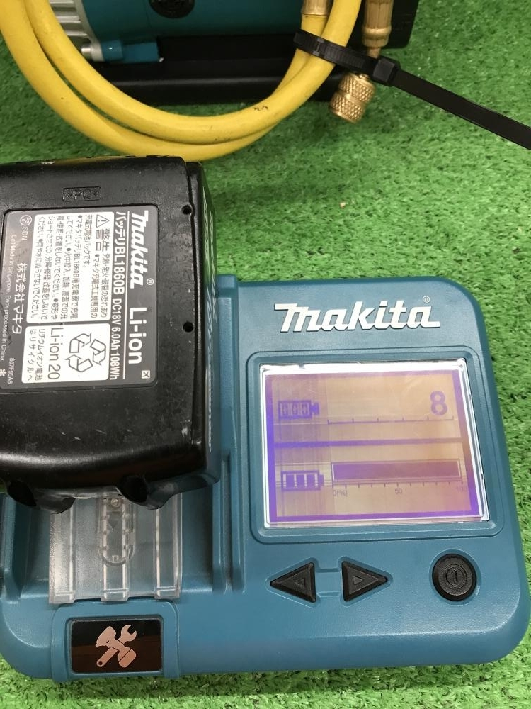 マキタ makita 充電式真空ポンプ ※バッテリー6Ah1個,連成計付 VP180D
