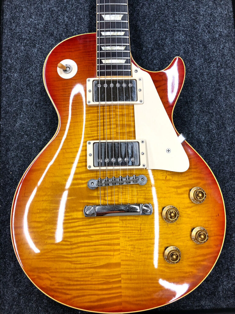 historic collection 1959  cherry sun burst  2003 BZFの画像