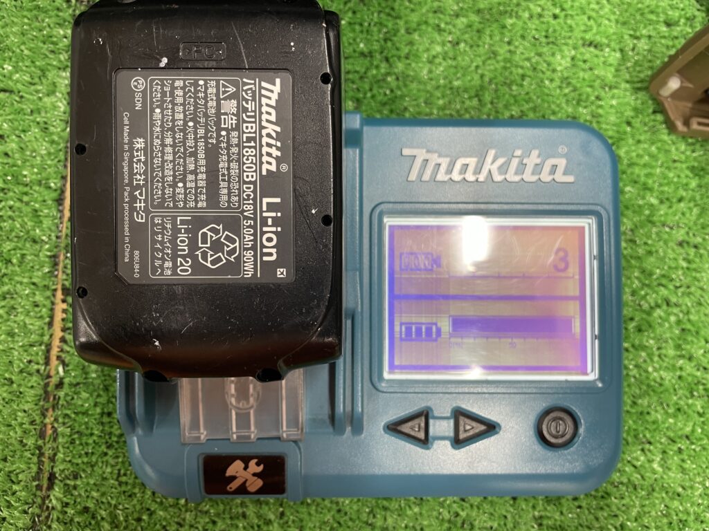買取実績】マキタ18V充電式インパクトドライバ（限定色）TD170DTXAB
