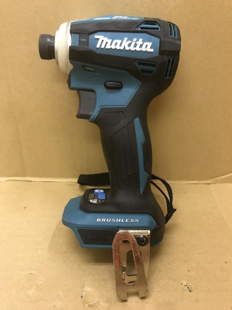 マキタ TD172D インパクトドライバー バッテリー2個付き【市川行徳店】【店頭取引限定】【中古】管理番号：ITWLF5EVIT06 マキタ TD172D インパクトドライバー バッテリー2個付き【市川行徳店