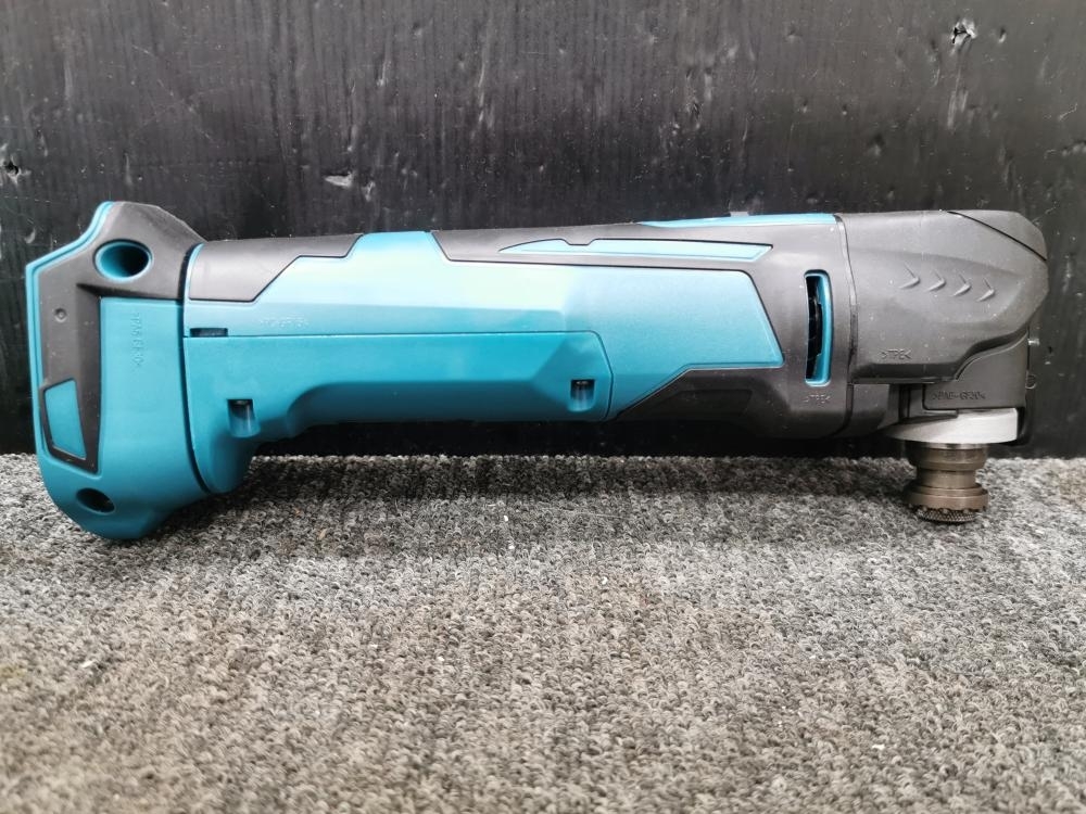 買取実績】マキタ makita 18V 充電式マルチツール TM51D 本体+替刃