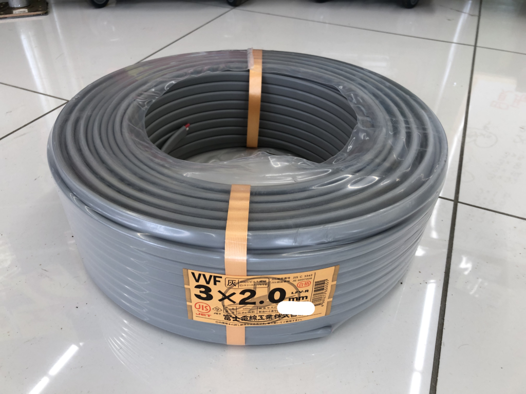 3×2.0　電線の画像