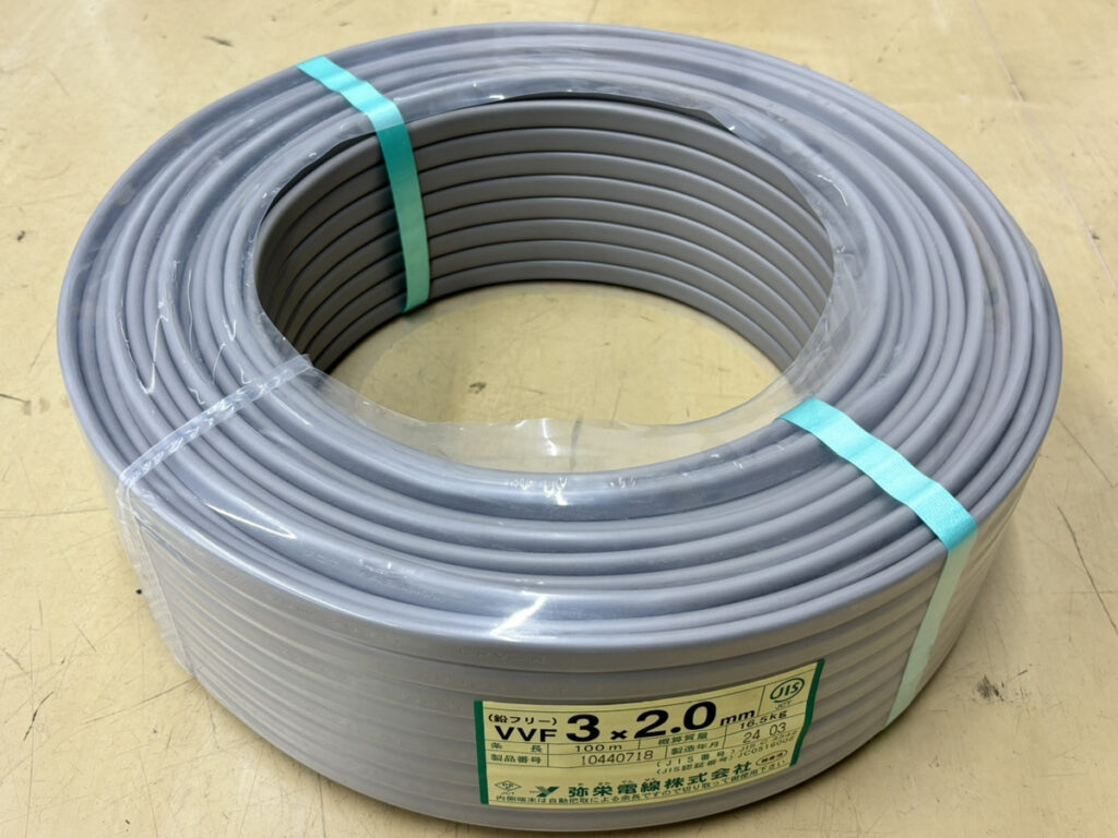 100m 3×2.0 電線の画像