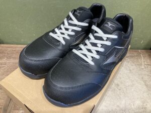 オールマイティLSⅡ　11L F1GA210009 28.0㎝の画像1