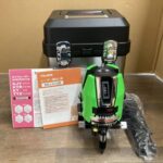 レーザー墨出し器