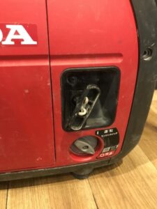 ホンダ HONDA 本田技研 インバーター発電機 EU18iの画像4