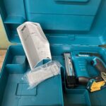 14.4V充電式タッカ