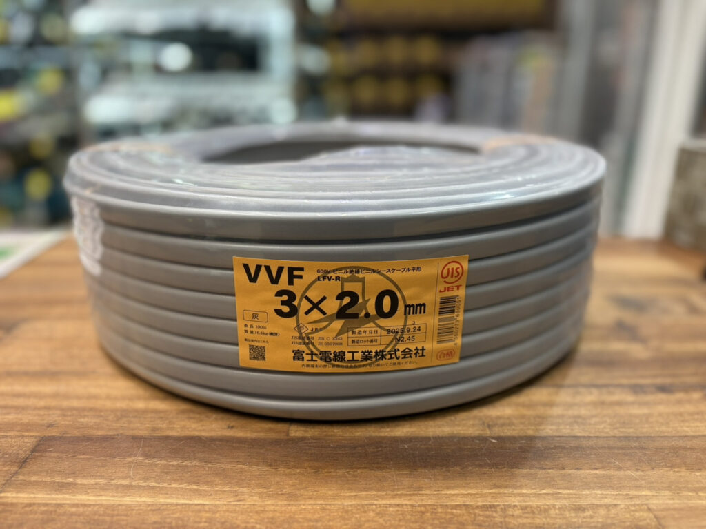 3×2.0mm 100m 黒白赤の画像