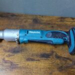 充電式アングルインパクトドライバ