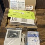 ﾓﾆﾀｰ壁掛け式ﾃﾚﾋﾞﾄﾞｱﾎﾝ