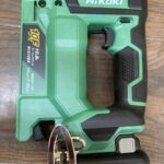 ハイコーキ 10mm充電式タッカ