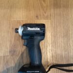 充電式インパクトドライバ 