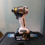 充電式インパクトドライバ 