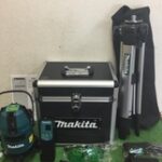  充電式墨出し器