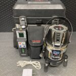 ブルーグリーンレーザー墨出し器