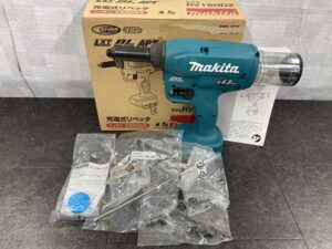 リベッタの革命品(^_^)/ マキタ 充電式リベッタ RV150D