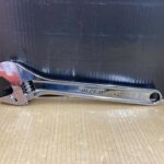 アジャスタブルレンチ 