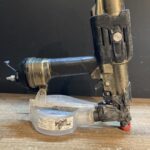 高圧ネジ打ち機