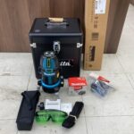 マキタ 充電式屋内・屋外兼用墨出し器