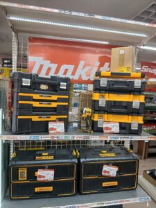 丈夫で使いやすい小物入れ( ﾟДﾟ)　デウォルト　工具箱　タフシステム2.0/TSTAK