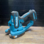 makita 充電式全ﾈｼﾞｶｯﾀ