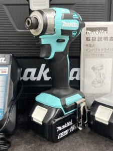 真夏の空のような青！　マキタ　充電式インパクトドライバ　TD173DGXTB　ターコイズブルー