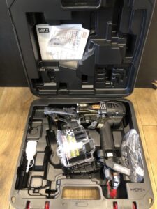 マックス MAX 65mm高圧釘打ち機