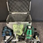 グリーンレーザー墨出し器